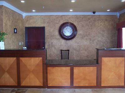 Best Western Hugo Inn And Suites Εξωτερικό φωτογραφία